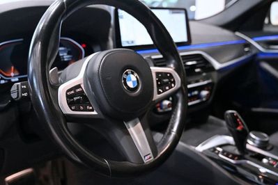 BMW Seria 5 520i mHEV M Sport sport-aut