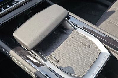 Renault Austral 1.2 E-Tech Full Hybrid 200 Iconic MMT