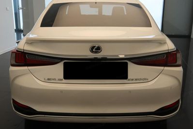 Lexus ES 300h Business Edition 2.5 E-CVT