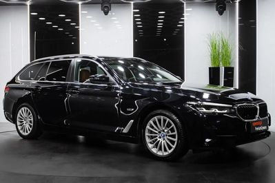 BMW Seria 5 530e Luxury Line sport-aut