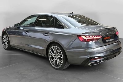 Audi A4 40 TFSI quattro S Line