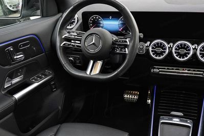 Mercedes GLA 220 4-Matic AMG Line