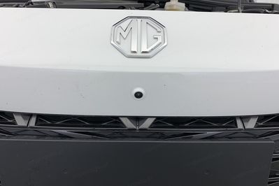 MG 3 Exclusive 1.5 Hybrid+ AT