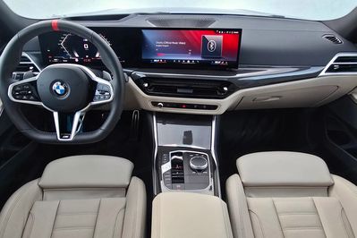 BMW Seria 3 M340i xDrive mHEV sport-aut