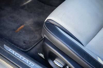 Jaguar XF P300 AWD S