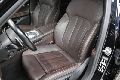 BMW Seria 7 730d xDrive mHEV sport-aut
