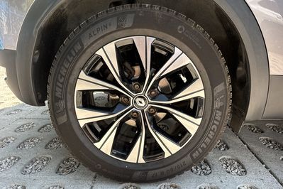 Renault Captur 1.6 E-TECH Full Hybrid 145 Techno