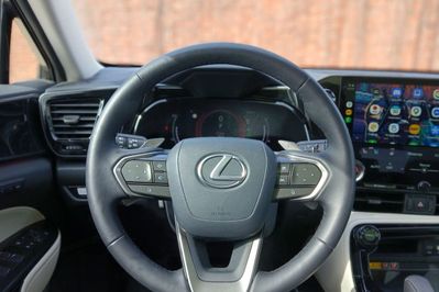 Lexus NX 450h+ Prestige AWD