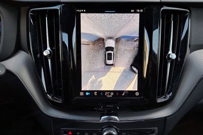 Volvo XC60 T6 Plug-In Hybrid AWD Plus Dark