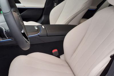 Mercedes E Klasa 200  Avantgarde