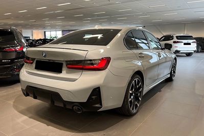 BMW Seria 3 320i xDrive M Sport