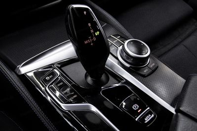 BMW Seria 5 Touring 520d xDrive M Sport