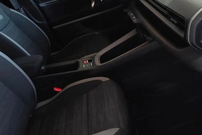 Jeep Avenger LONGITUDE 1.2 T3 mHEV FWD eDCT6