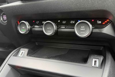 Citroen C4 Collection eDCT6 1.2 mHEV
