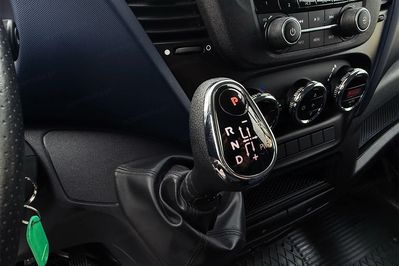 Iveco Daily 35S18 L4H3 Hi-Matic