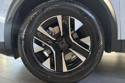 Peugeot 2008 Edition e-DCS6 PureTech mHEV