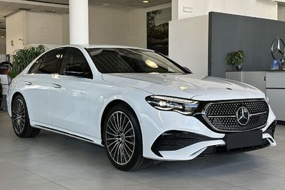 Mercedes Klasa E 220 d 4-Matic AMG
