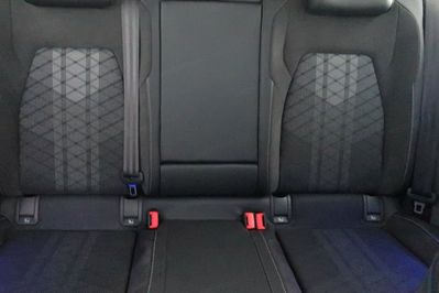 Volkswagen Golf R-Line Plus 1.5 TSI