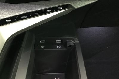 Peugeot 3008 GT 1.2 mHEV e-DCS6