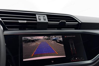 Audi Q3 35 TFSI mHEV S-Line S tronic