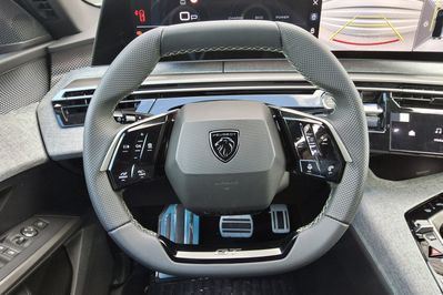 Peugeot 3008 GT 1.2 mHEV e-DCS6