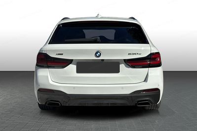 BMW Seria 5 530e xDrive M Sport