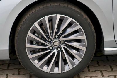 Skoda Superb L&K 2.0 TDI DSG 4x4