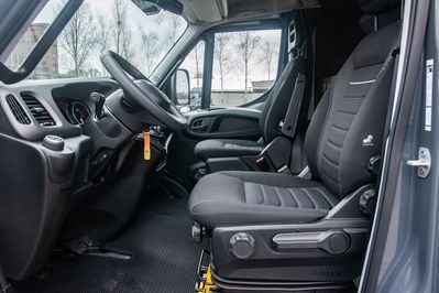 Iveco Daily 70C18HA8/P Hi-Matic Autolaweta Pomoc Drogowa