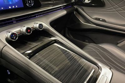 Omoda 9 1.5 Super Hybrid  AWD