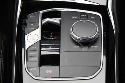 BMW Seria 3 320i xDrive