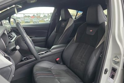 Toyota C-HR 1.8 Hybrid GR Sport