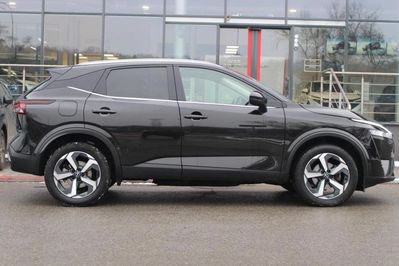 Nissan Qashqai 1.3 DIG-T N-Connecta  X-Tronic