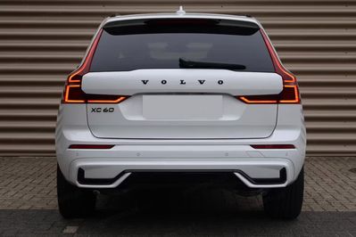 Volvo XC60 B5 AWD Ultra Black Edition