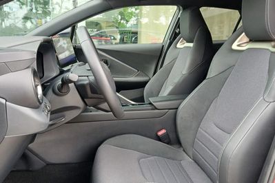 Toyota C-HR 1.8 Hybrid Executive