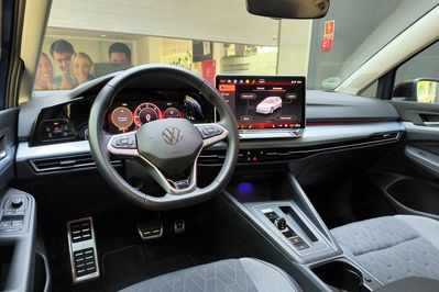 Volkswagen Golf 2.0 TDI Life DSG