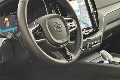 Volvo XC60 B5 B AWD Plus Black Edition aut