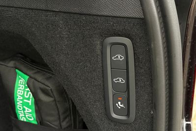 Volvo XC90 T8 AWD Plug-In Hybrid Ultra Bright 7os