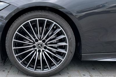 Mercedes Klasa C 220 d 4-Matic AMG