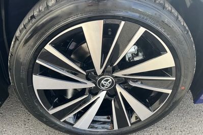 Toyota Corolla Style 2.0 Hybrid Dynamic Force