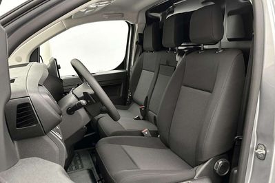 Citroen Jumpy XL L2H1 EAT8