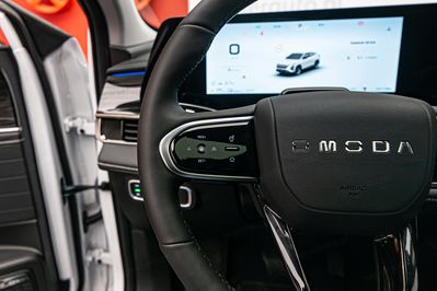 Omoda 5 1.5 T-GDI Hybrid Premium DHT