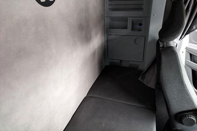 Renault Master L3 Zabudowa 10EP + Tył spanie