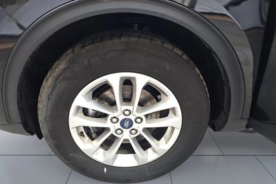 Ford Kuga 2.0 EcoBlue AWD Titanium aut