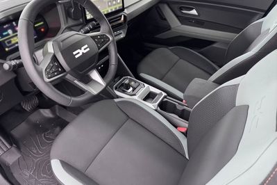 Dacia Duster Extreme MMT 1.8 Full Hybrid