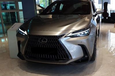 Lexus NX 350h Omotenashi 2.5 Hybrid AWD