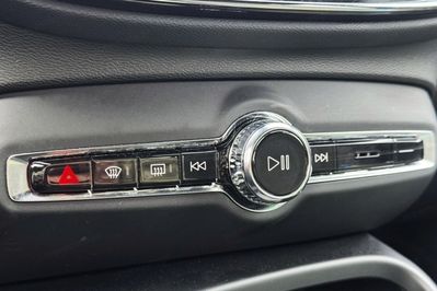 Volvo XC40 B3 Core aut