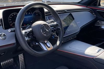Mercedes Klasa E AMG E 53 PHEV 4Matic+ 9G-Tronic TCT