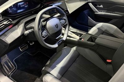 Peugeot 308 GT Exclusive 1.5 BlueHDi EAT8