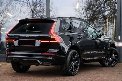 Volvo XC60 B5 AWD Plus Black Edition