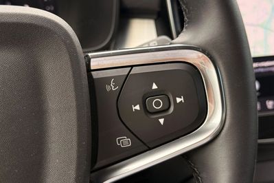 Volvo XC40 B3 Plus Dark